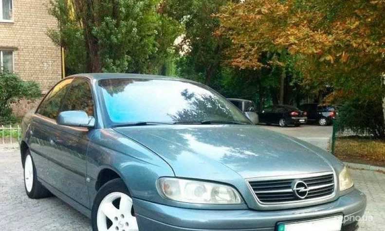 Opel Omega 2002 - 6