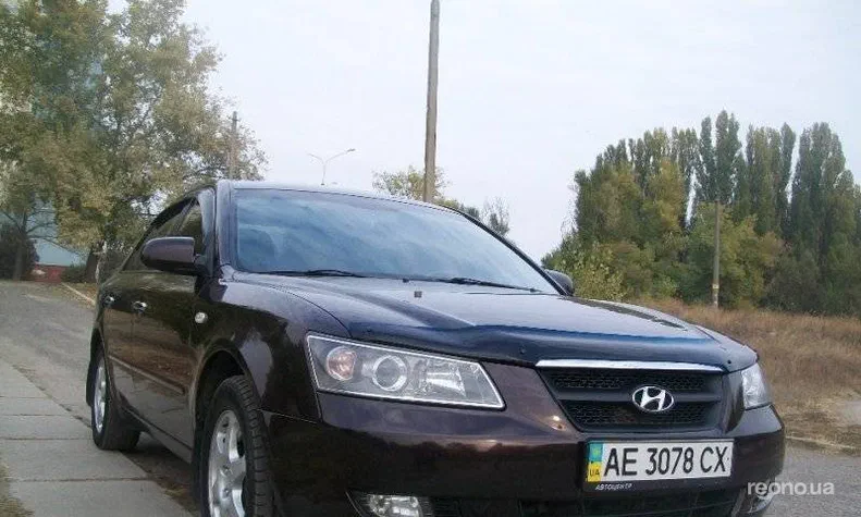 Hyundai Sonata 2007 - 11