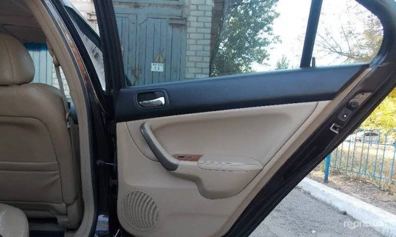 Honda Accord 2006 - 3