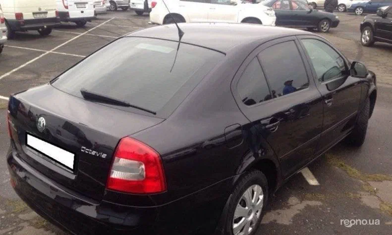 Skoda Octavia 2010 - 1