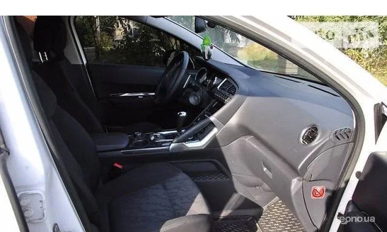 Peugeot 3008 2011 - 3