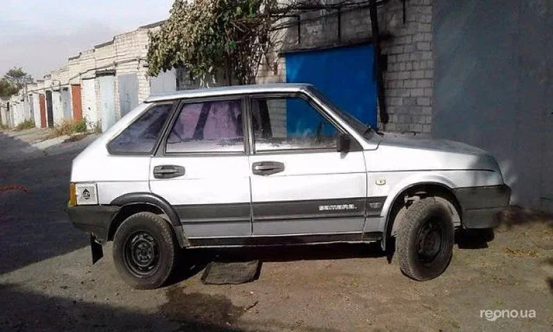 Lada (ВАЗ) 2109 2002 - 1