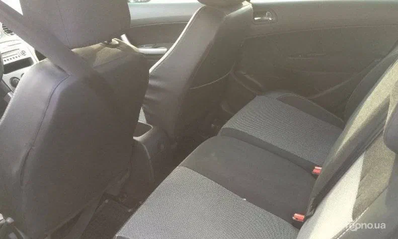 Peugeot 308 2011 - 3
