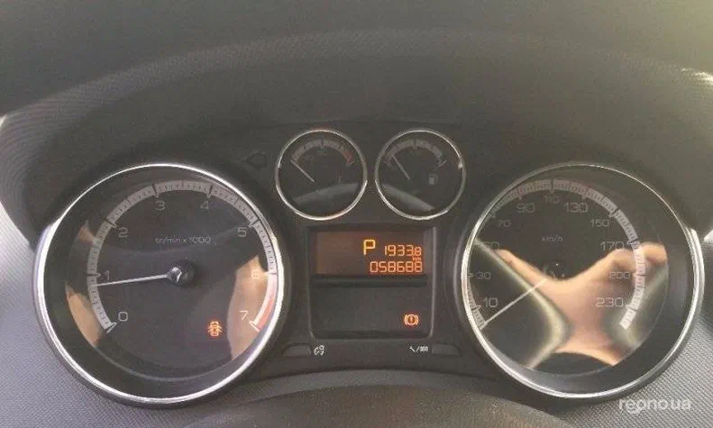 Peugeot 308 2011 - 8