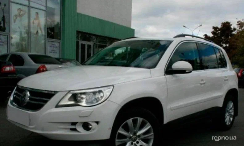 Volkswagen Tiguan 2010 - 12