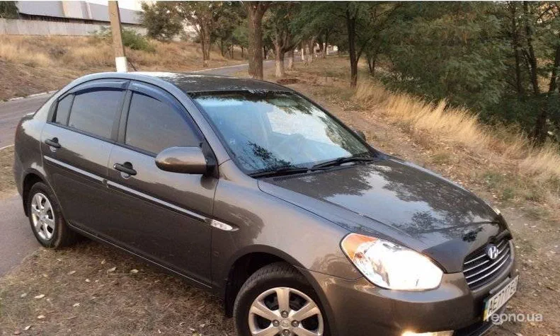 Hyundai Accent 2008 - 1