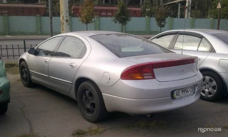 Dodge Intrepid 2001 - 5