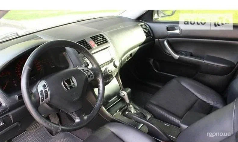 Honda Accord 2003 - 1