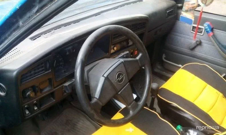 Opel Ascona 1987 - 7