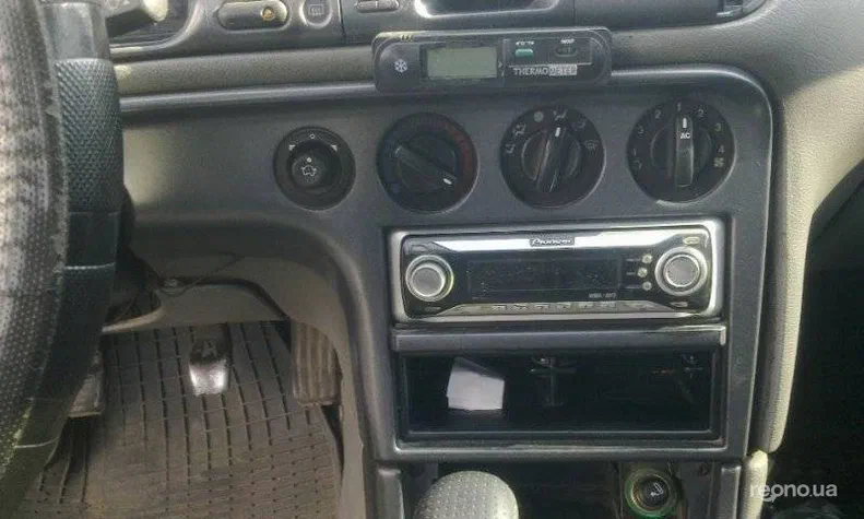 Ford Mondeo 1993 - 4