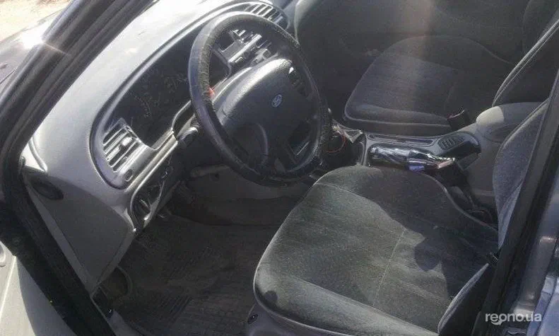 Ford Mondeo 1993 - 7