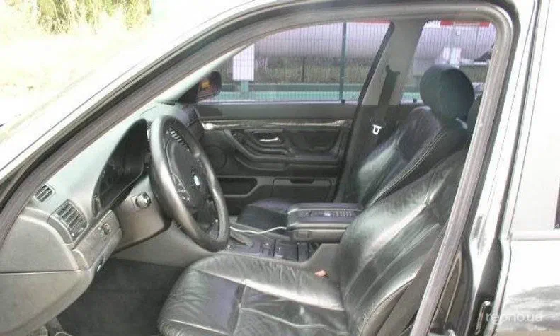 BMW 7 серія 2001 - 0