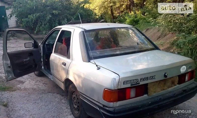 Ford Sierra 1987 - 3