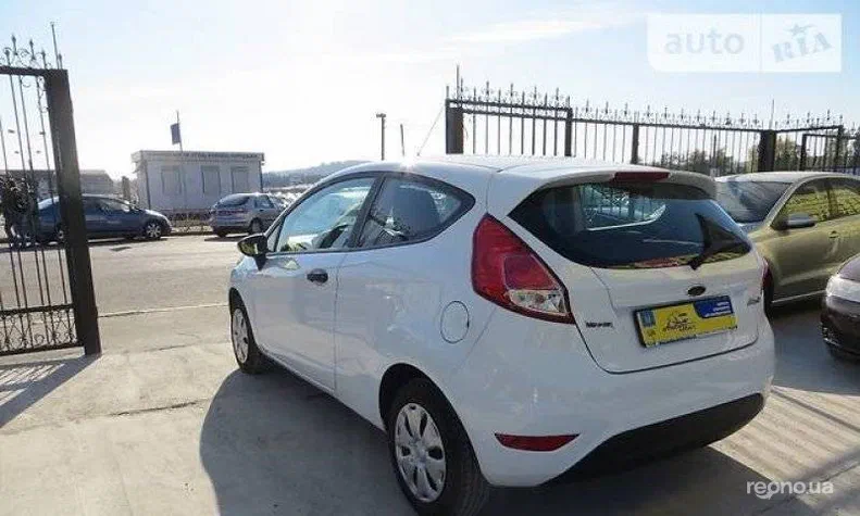 Ford Fiesta 2014 - 4