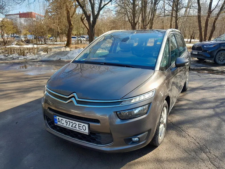 Citroen C4 Picasso 2015 - 17