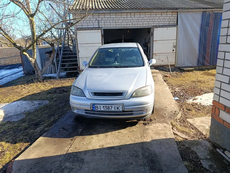 Opel Astra 2003 - 10