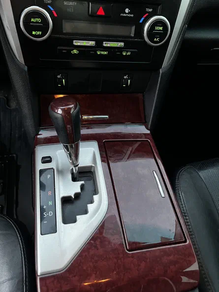 Toyota Camry 2011 - 29