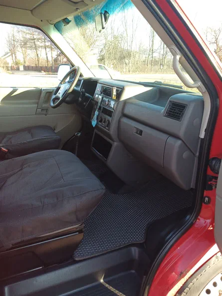 Volkswagen Transporter 2001 - 9