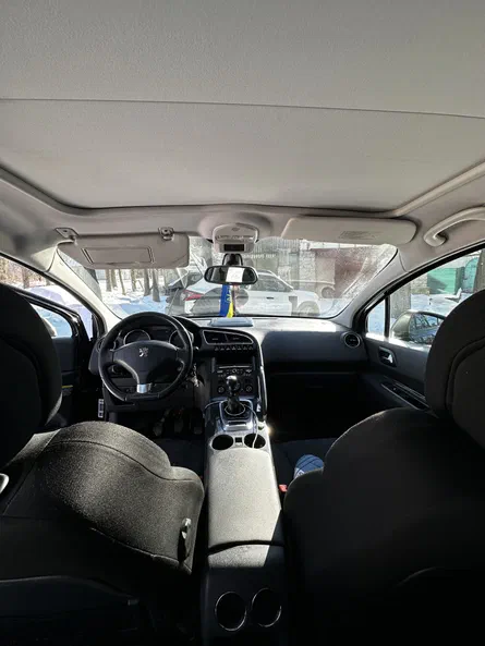 Peugeot 3008 2011 - 13