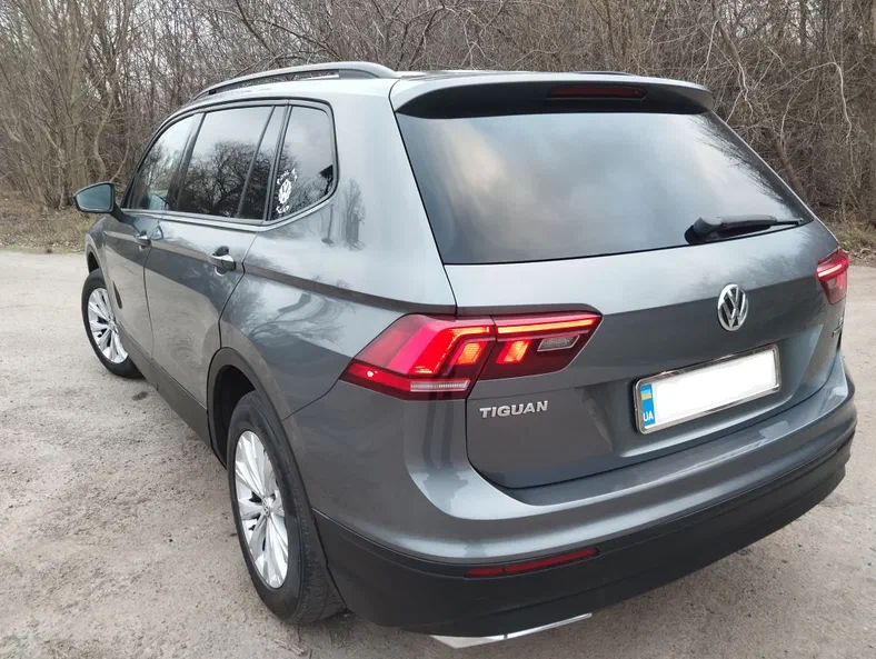 Volkswagen Tiguan 2018 - 11