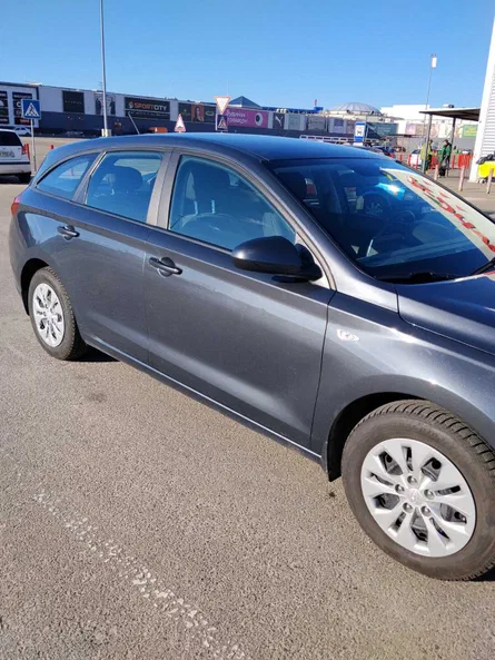 Hyundai i30 2021