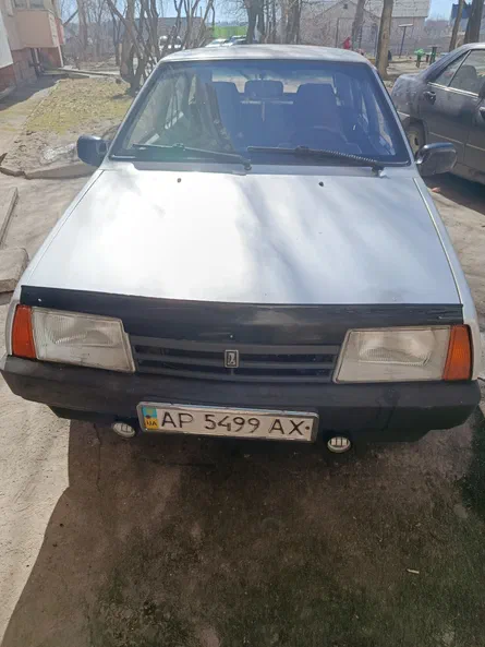 Lada (ВАЗ) 2109 2000