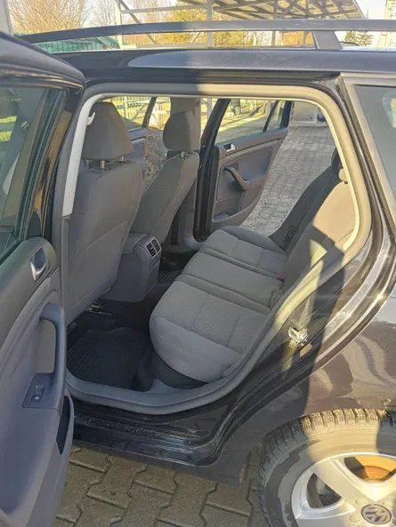 Volkswagen Golf 2009 - 5