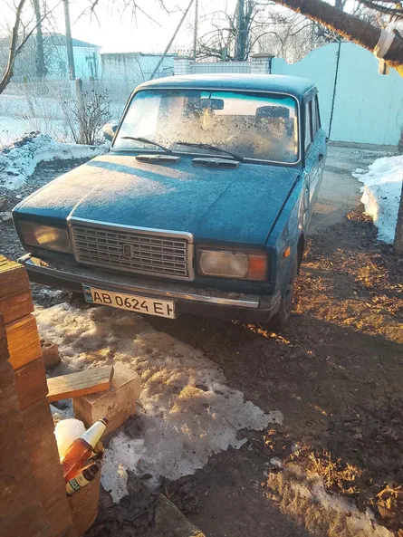 Lada (ВАЗ) 2107 2001