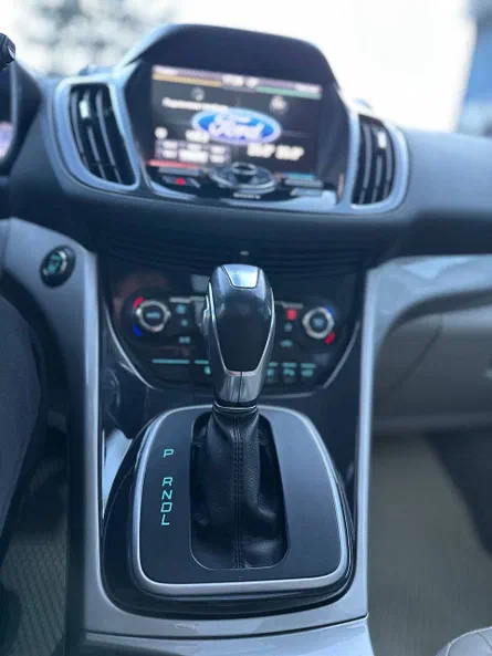 Ford C-MAX 2013 - 17