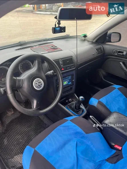 Volkswagen Golf 2003 - 13