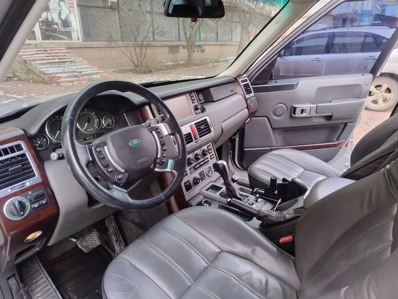 Land Rover Range Rover 2005 - 5