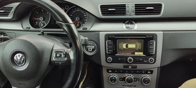 Volkswagen Passat 2012