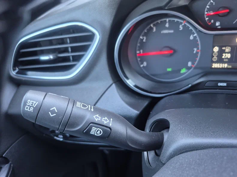 Opel Grandland 2019 - 10