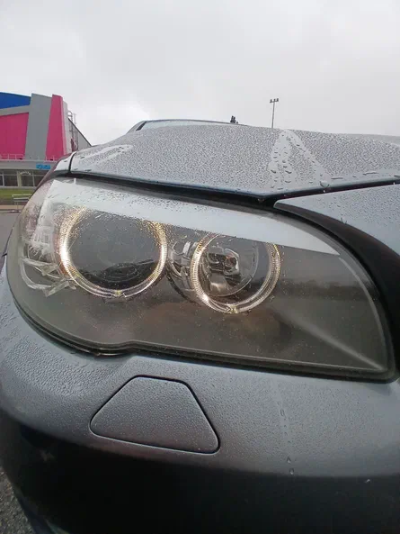 BMW 5 серія 2010 - 8