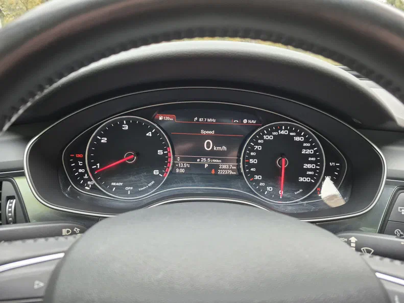 Audi A6 2016 - 13