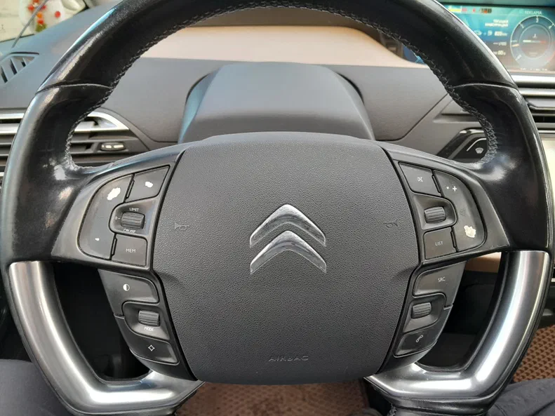 Citroen C4 Picasso 2015 - 11