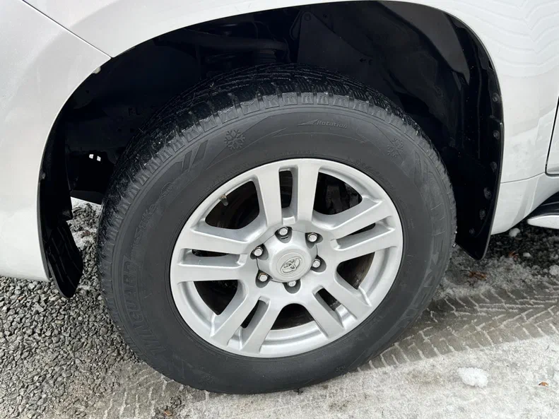 Toyota Land Cruiser Prado 2011 - 12