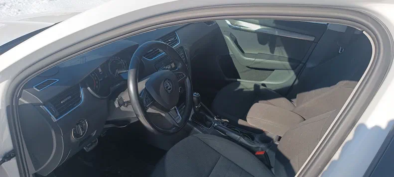 Skoda Octavia 2015 - 13