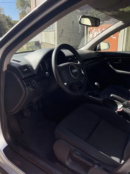 Audi A4 2002 - 12
