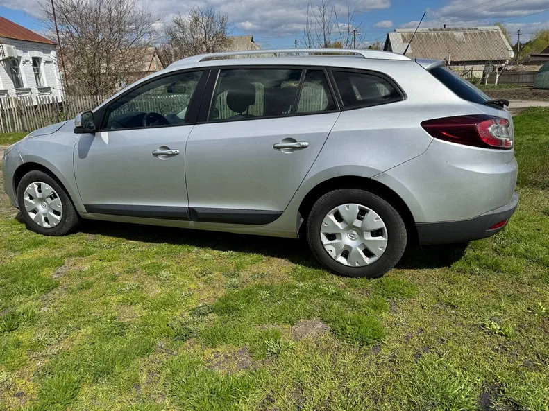 Renault Megane 2010 - 12