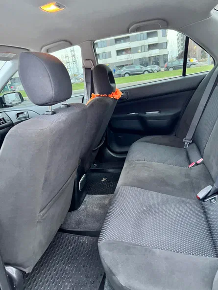 Mitsubishi Lancer 2008 - 8