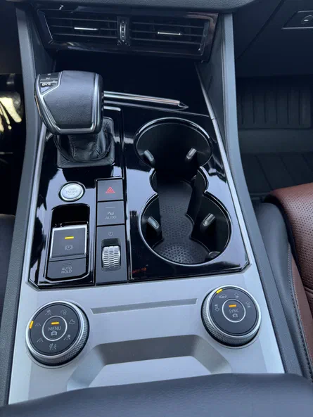 Volkswagen Touareg 2022 - 8