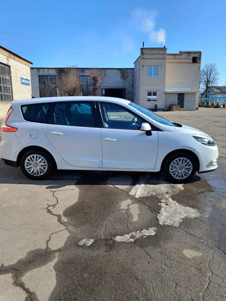 Renault Megane 2014 - 5