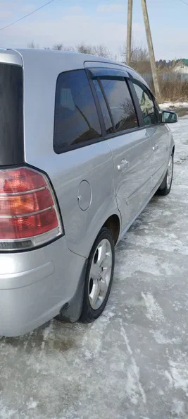 Opel Zafira 2007 - 5