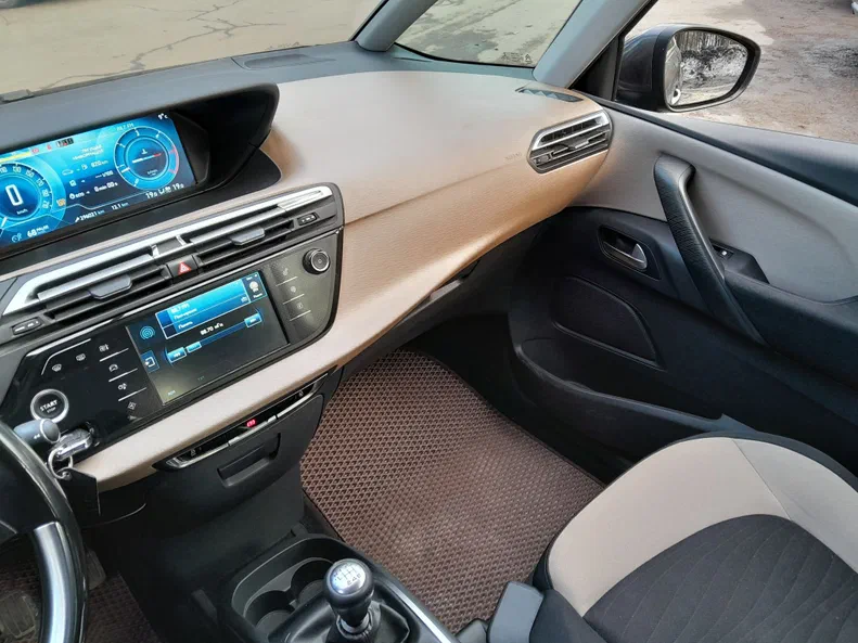 Citroen C4 Picasso 2015 - 9