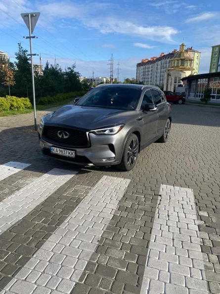 Infiniti QX50 2021