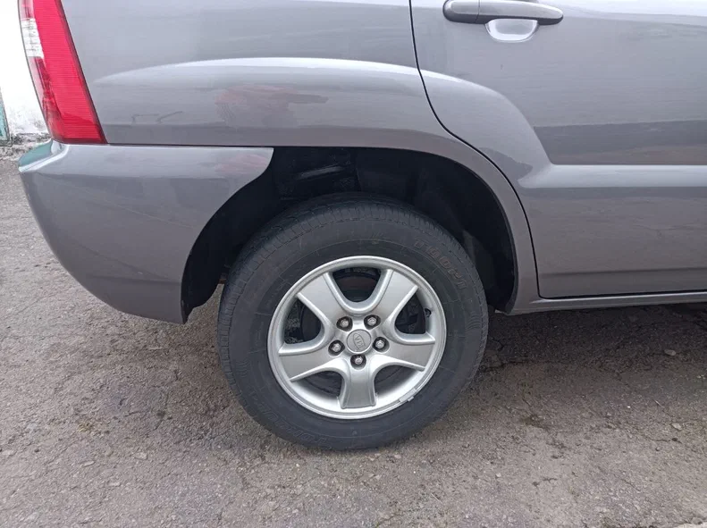 Kia Sportage 2007 - 13