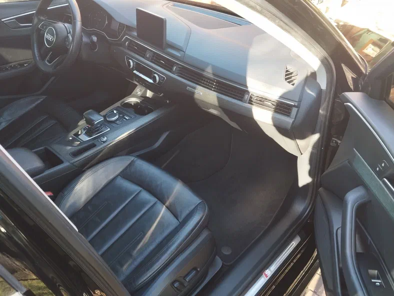 Audi A4 2018 - 10