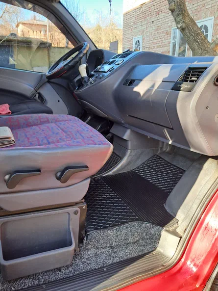 Mercedes-Benz Vito 1999 - 14