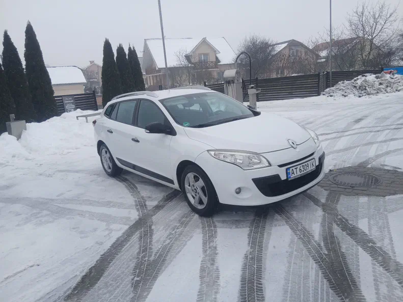 Renault Megane 2012 - 8